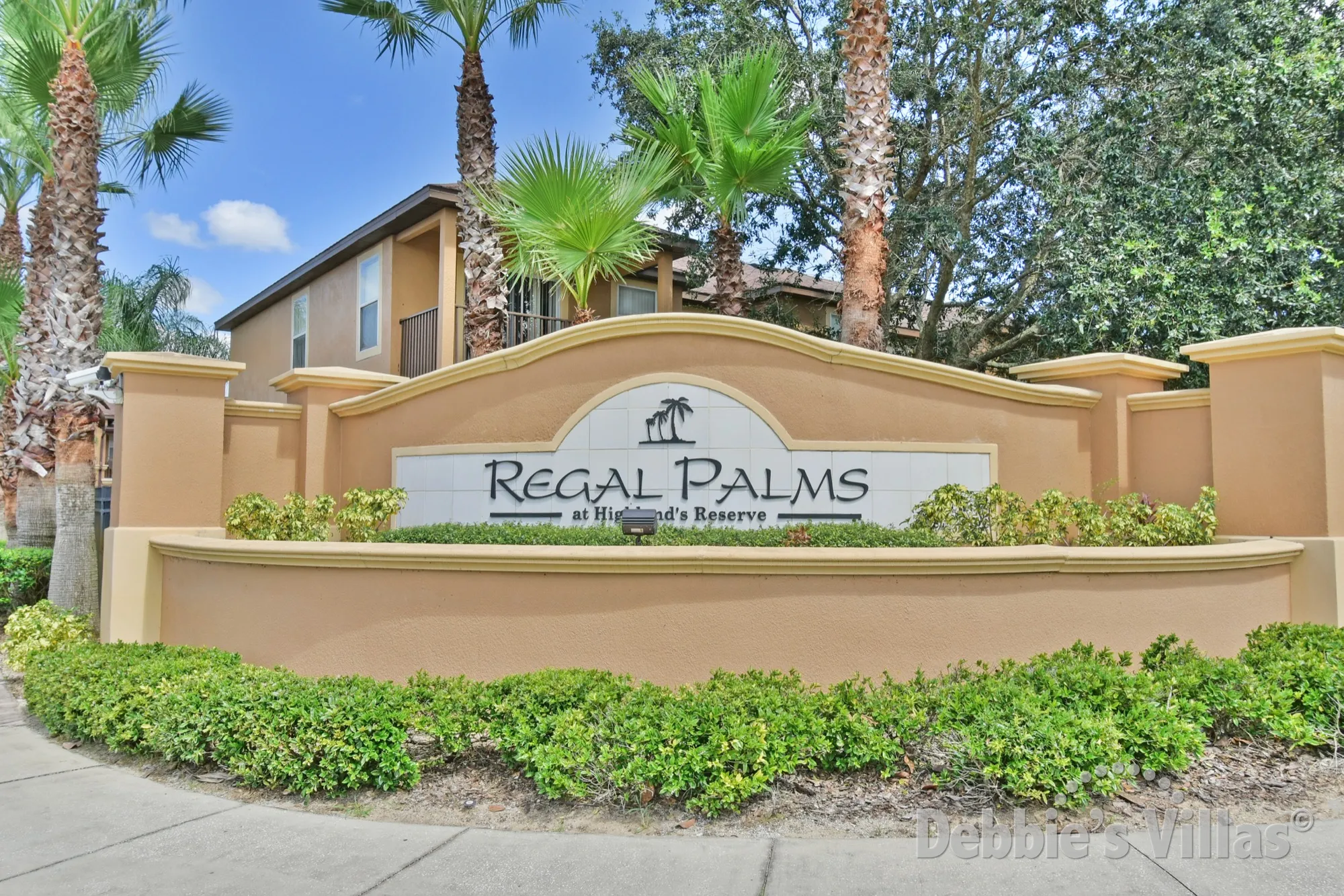 Entrance to Regal Palms