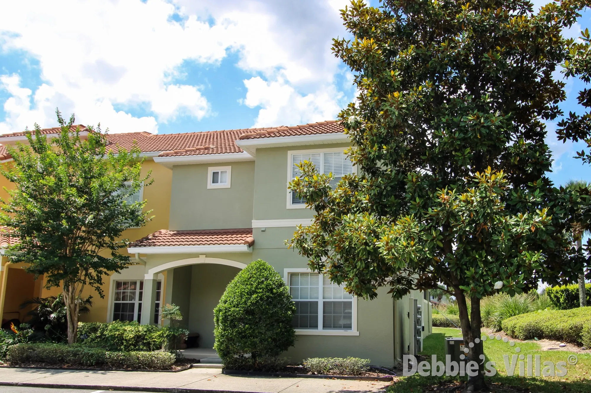 Orlando vacation home, gated Kissimmee community, close to Disney, resort facilities