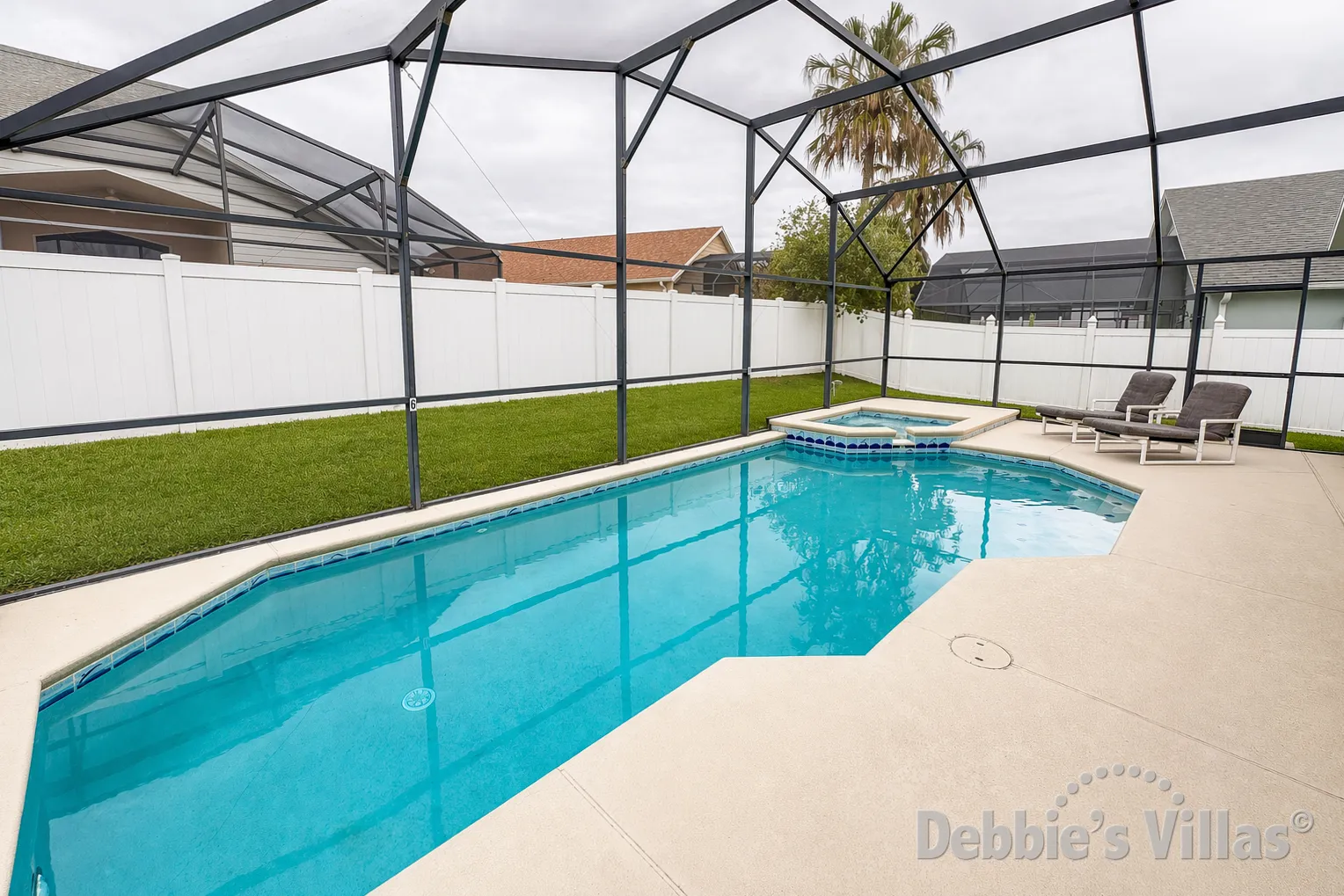 Private pool and spa at this vacation villa on Indian Creek in Kissimmee 