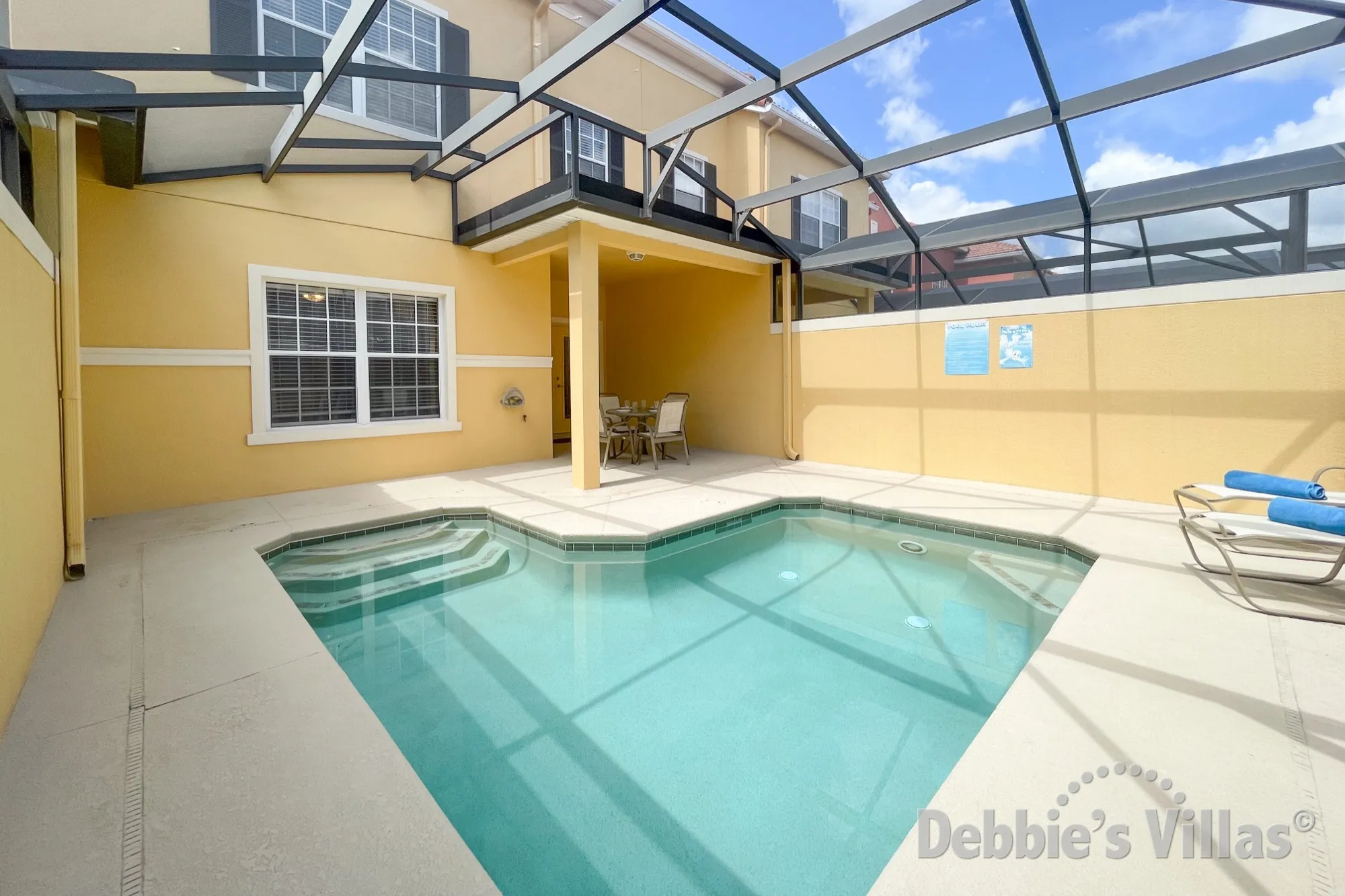 Fun for all the family in the splash pool at this Paradise Palms vacation home