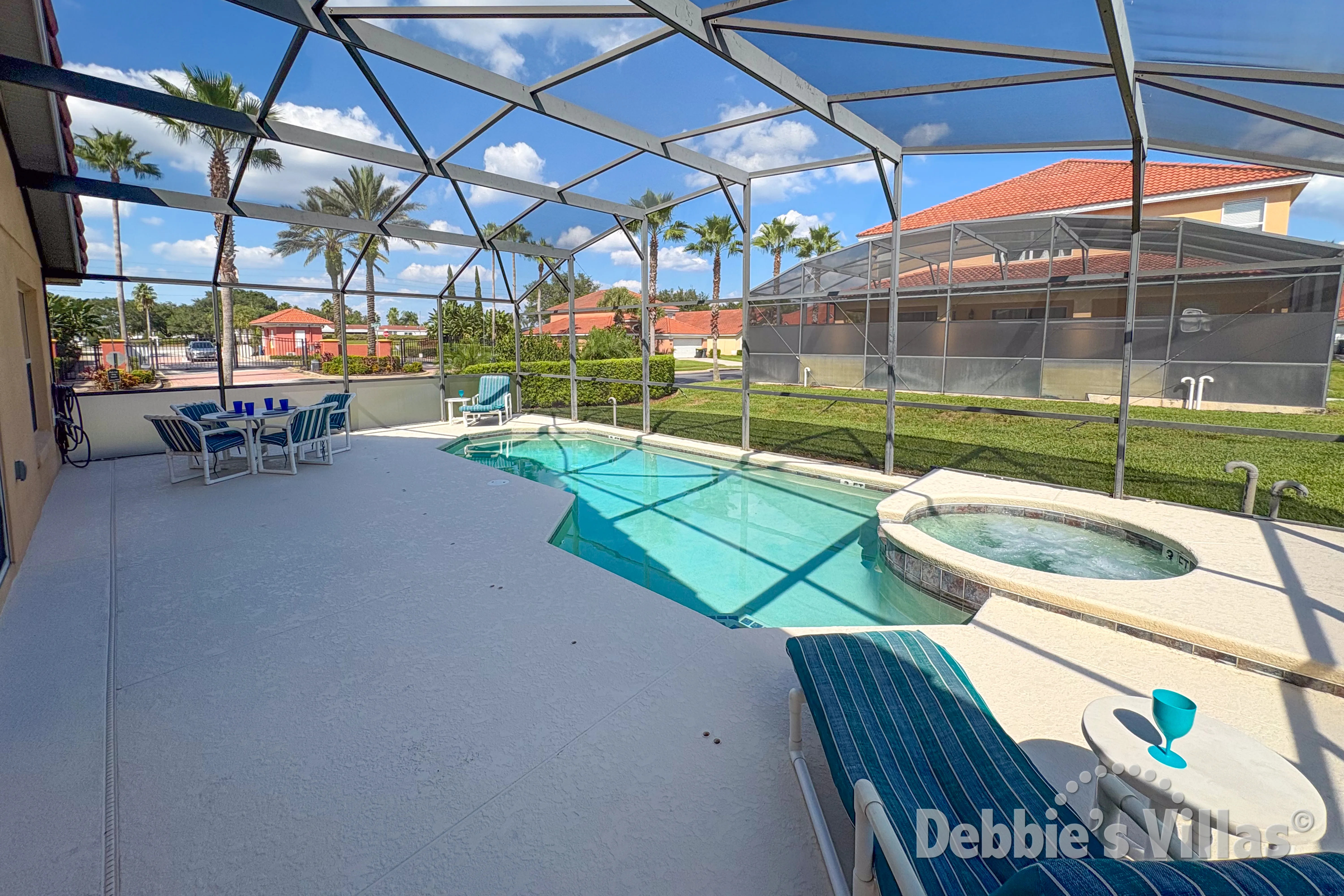Private pool and spa at this vacation villa on Solana in Davenport 