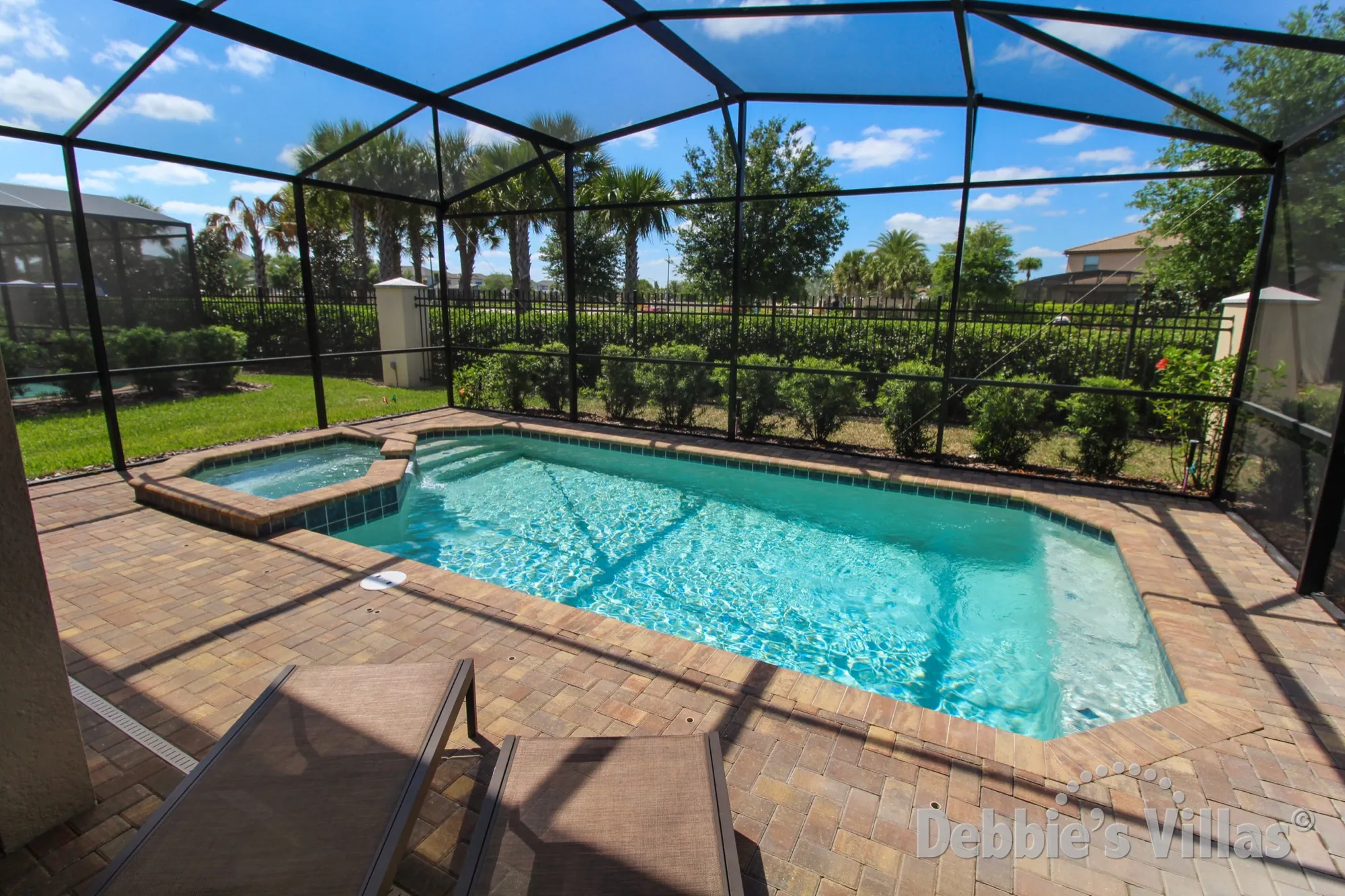 Windsor at Westside villa to rent with a west-facing private pool and spa