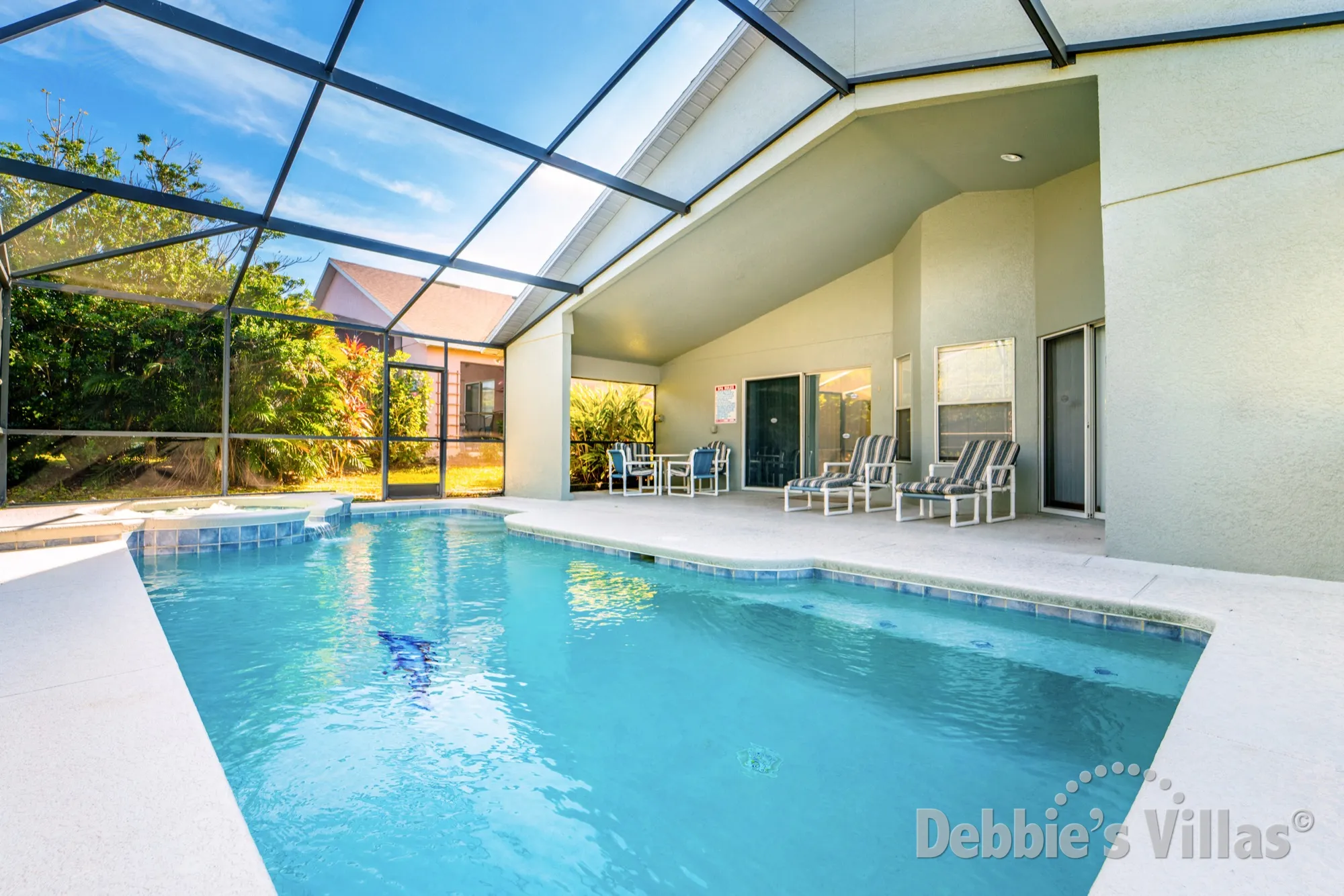 West Stonebridge villa in Davenport with a large pool deck