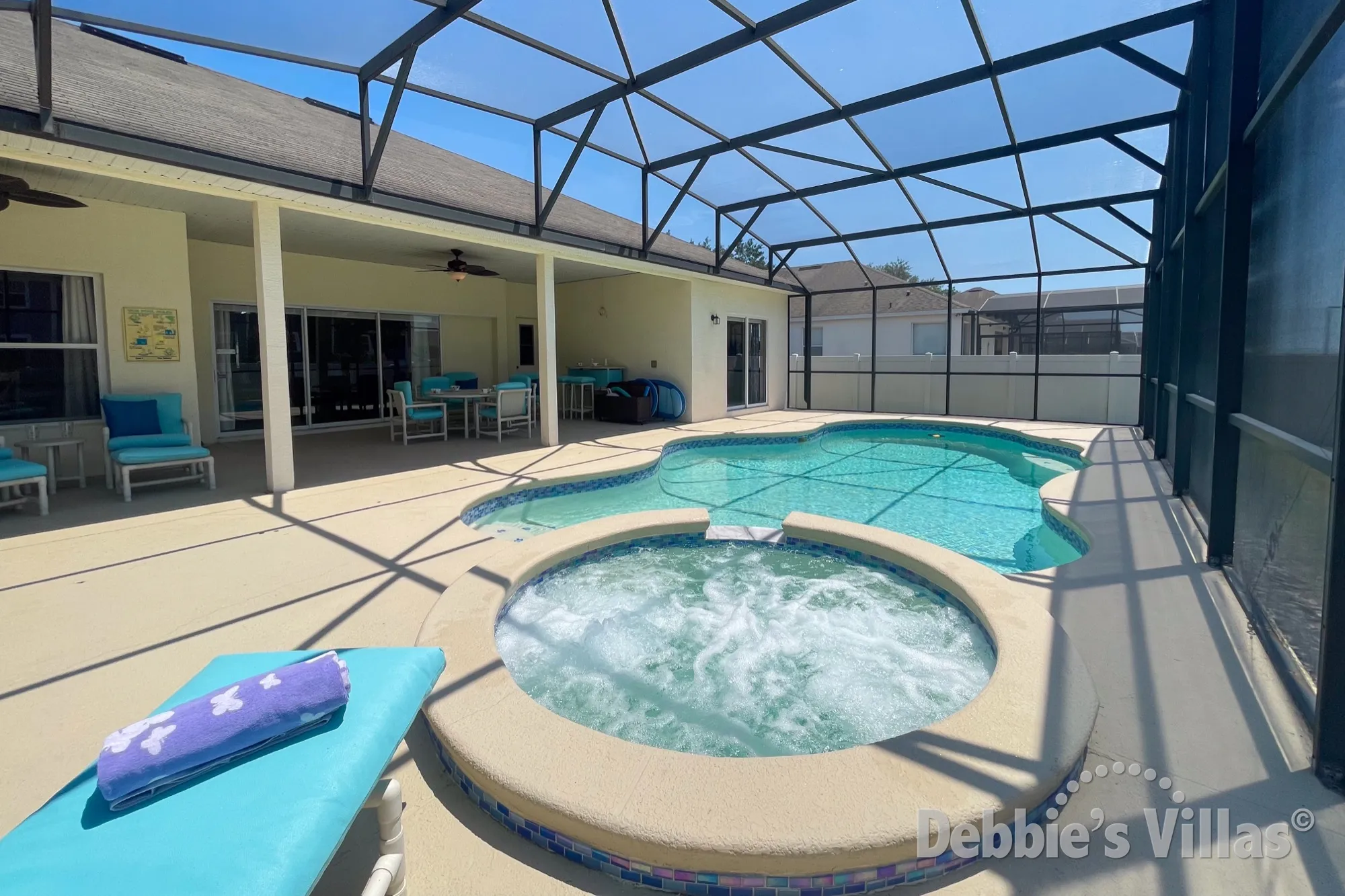 Unwind after a long day in the south-facing spa at this Davenport vacation villa