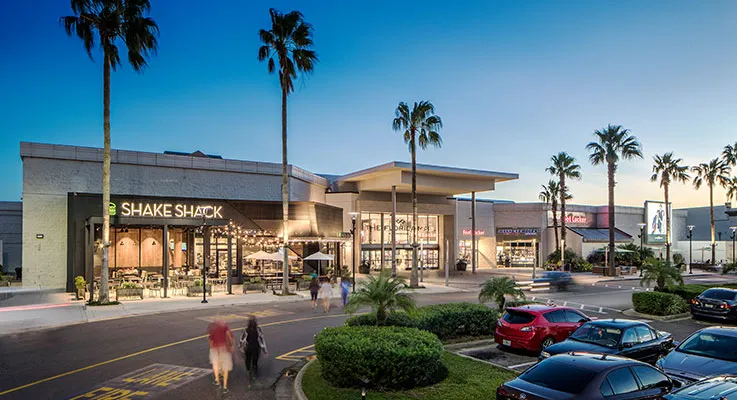 Take a visit to Florida’s largest shopping centre! 