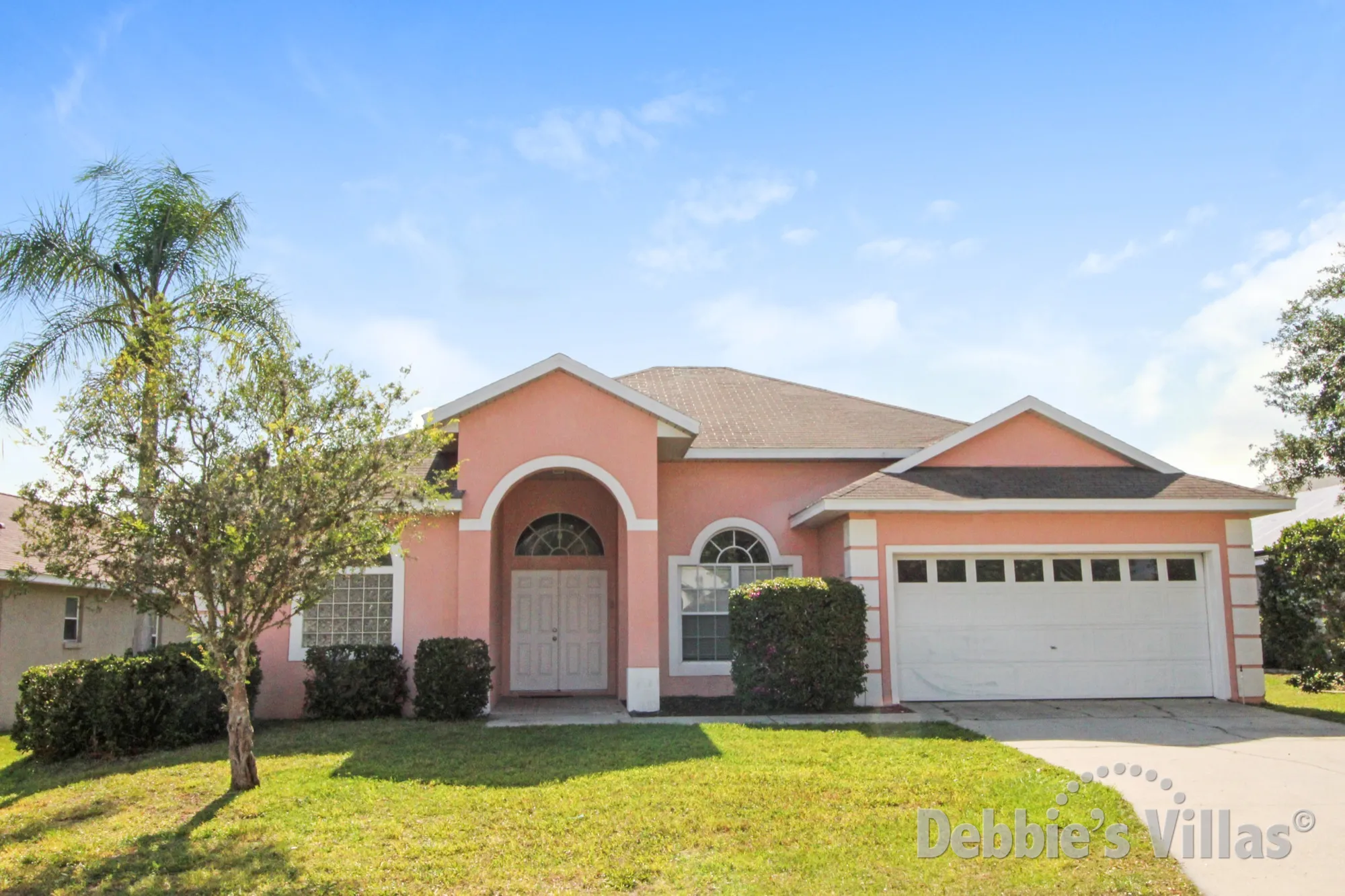 Orlando vacation villa, close to Diseny World, west-facing private pool and spa